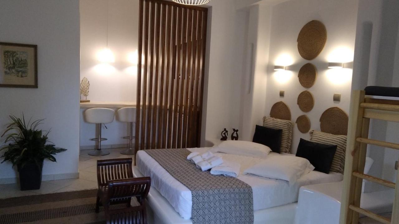 Valena Mare Suites & Apartments Pláka Extérieur photo